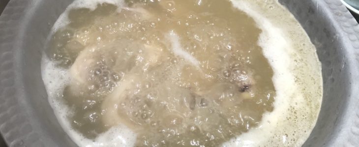 博多　華味鶏　水たき料理